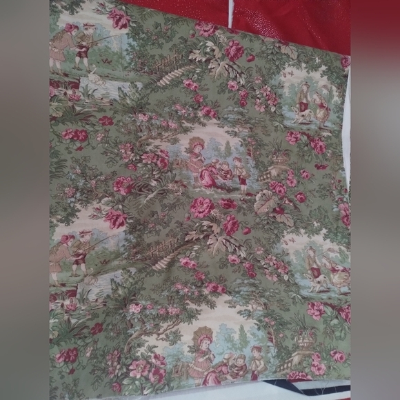 Other - New 1.5 yards of vintage floral print fabric material for sewing crafts